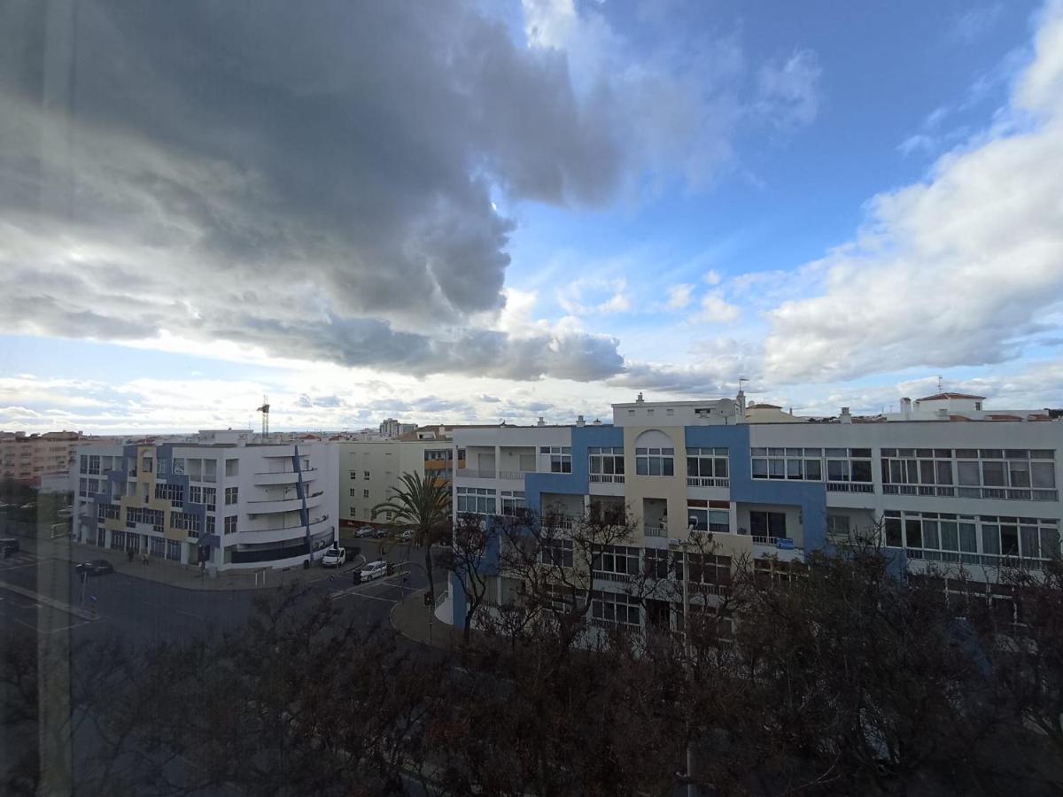 Love Shack Flat In Quarteira Center Εξωτερικό φωτογραφία