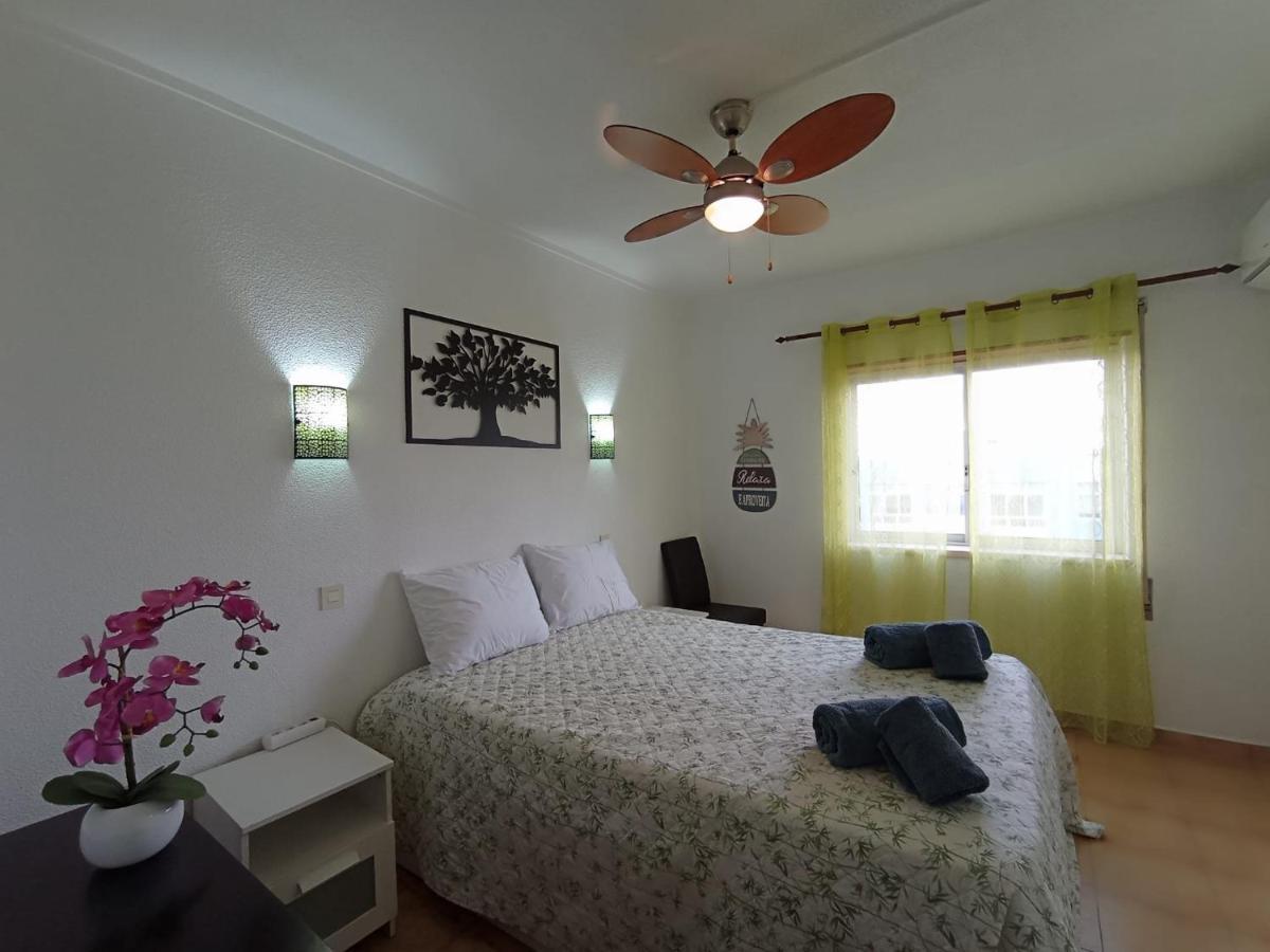 Love Shack Flat In Quarteira Center Εξωτερικό φωτογραφία
